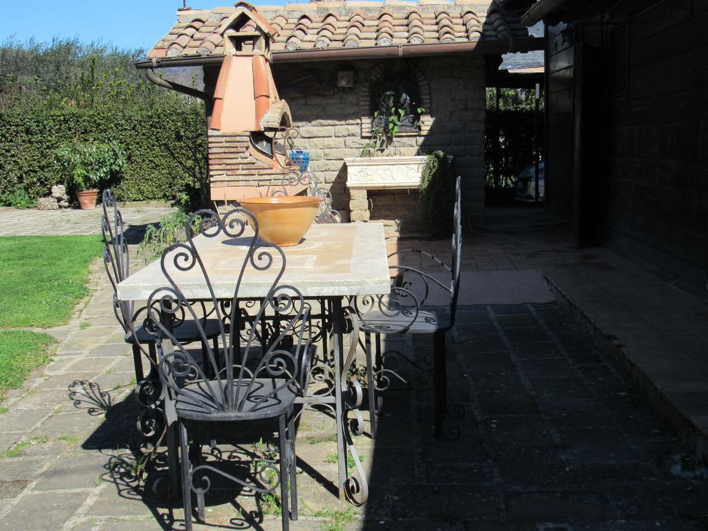 The Lake Chalet Bracciano  Luaran gambar