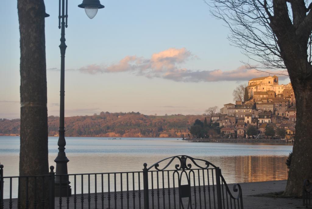The Lake Chalet Bracciano  Luaran gambar