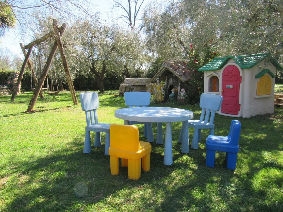 The Lake Chalet Bracciano  Luaran gambar